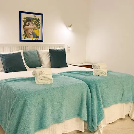 Guest house Sofeelings, Mar Piso 2, Baixa De
