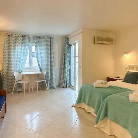 招待所 Sofeelings, Mar Piso 2, Baixa De 阿尔布费拉