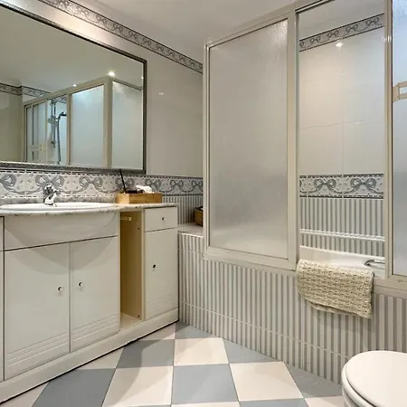 Sofeelings, Mar Piso 2, Baixa De Casa de hóspedes 4*